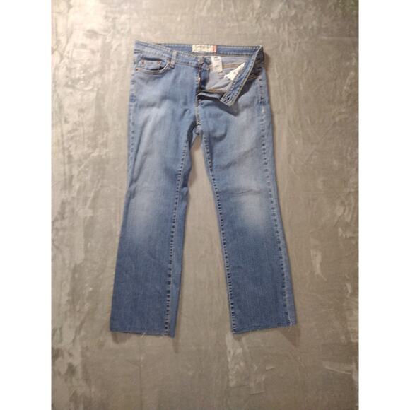 Levi's 545 Low Boot Cut Blue Jeans Women's 12M Medium Wash Altered Hem - Picture 2 of 10